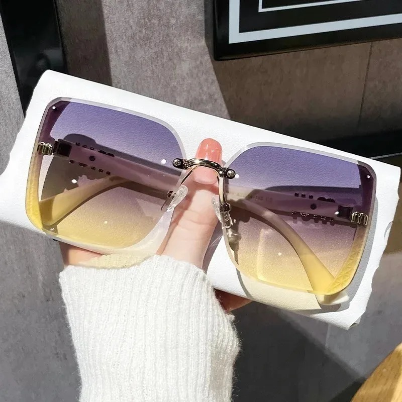 Lunettes de soleil à bords cou - Designer Sunglasses avis et prix