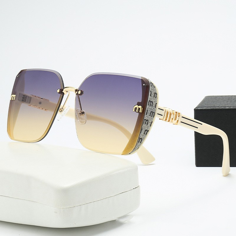 Lunettes de soleil à bords cou - Designer Sunglasses avis et prix